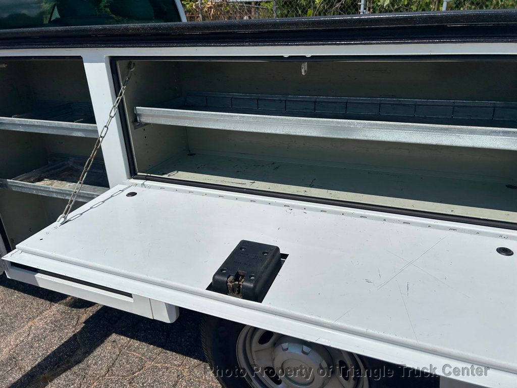 2016 Ford F250HD UTILITY BODY JUS 71k MILES! ONE OWNER! ++HITCH RECEIVER! FINANCE OR LEASE! 100 PICTURES! - 22864582 - 52