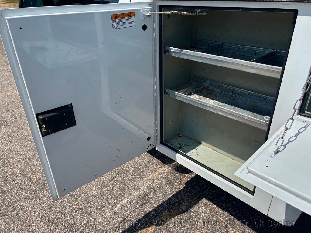 2016 Ford F250HD UTILITY BODY JUS 71k MILES! ONE OWNER! ++HITCH RECEIVER! FINANCE OR LEASE! 100 PICTURES! - 22864582 - 53