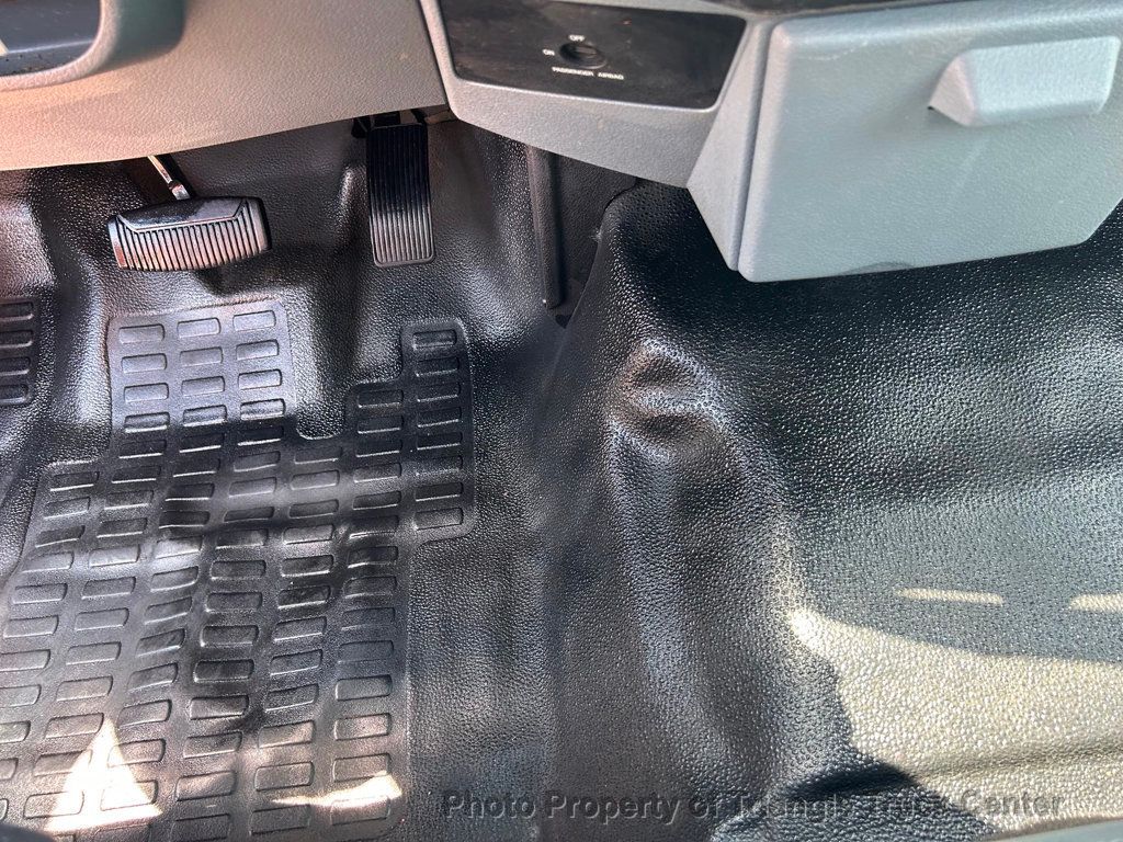 2016 Ford F250HD UTILITY BODY JUS 71k MILES! ONE OWNER! ++HITCH RECEIVER! FINANCE OR LEASE! 100 PICTURES! - 22864582 - 77