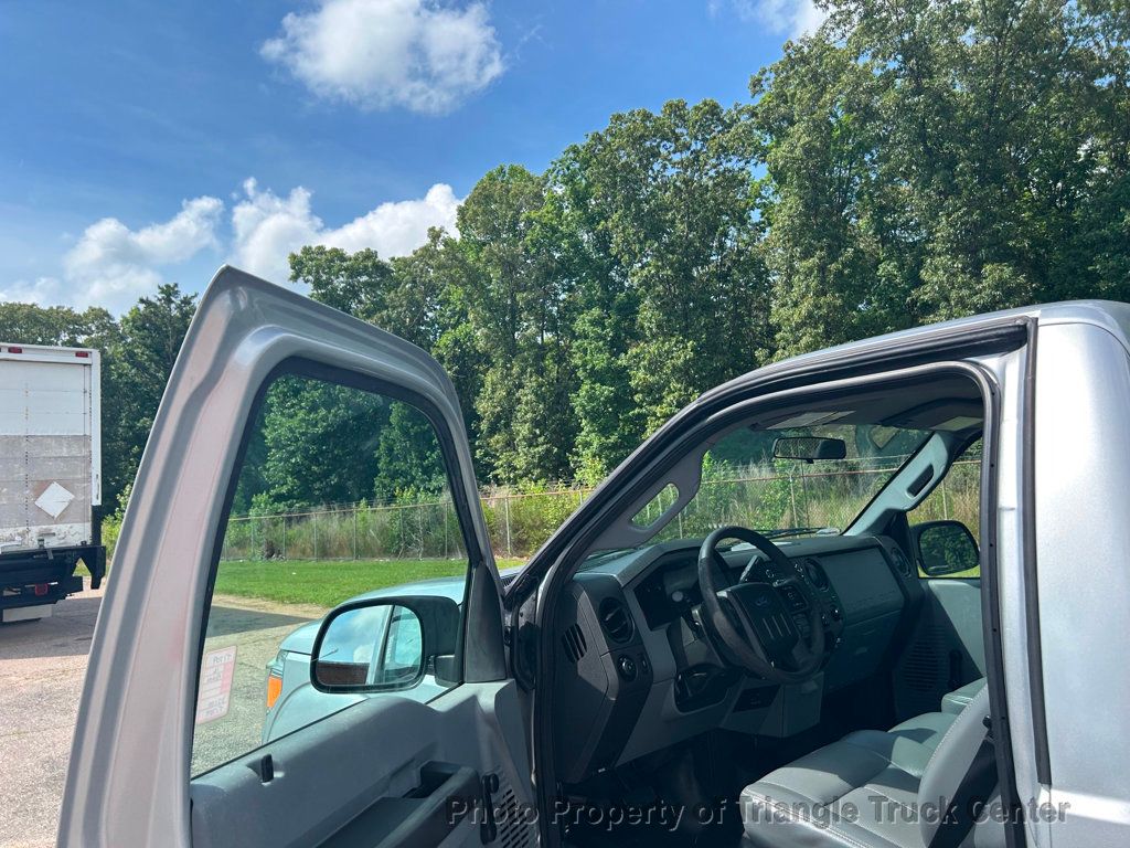 2016 Ford F250HD UTILITY JUST 64k MILES! ++SUPER CLEAN UNIT! HITCH RECEIVER!  FORD SYNC - 22858781 - 14