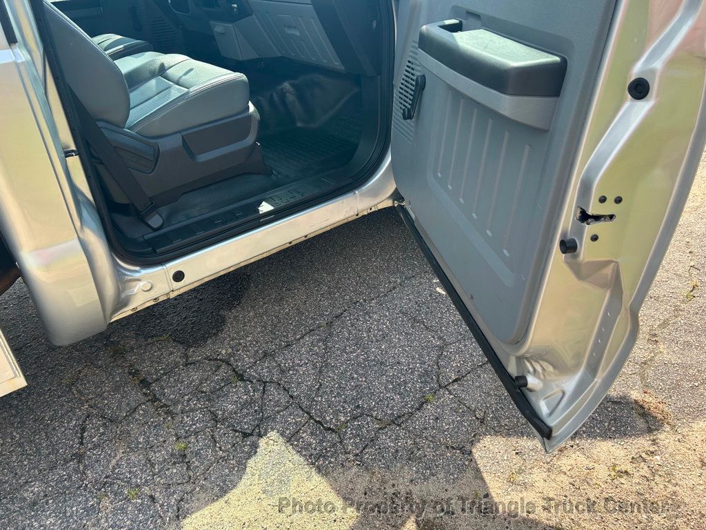 2016 Ford F250HD UTILITY JUST 64k MILES! ++SUPER CLEAN UNIT! HITCH RECEIVER!  FORD SYNC - 22858781 - 82