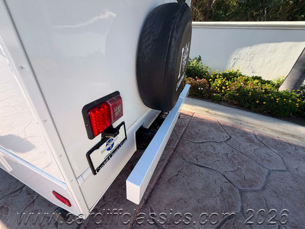 2016 Ford F350 SD Cutaway  - 23003395 - 10