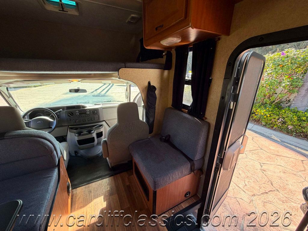 2016 Ford F350 SD Cutaway  - 23003395 - 42