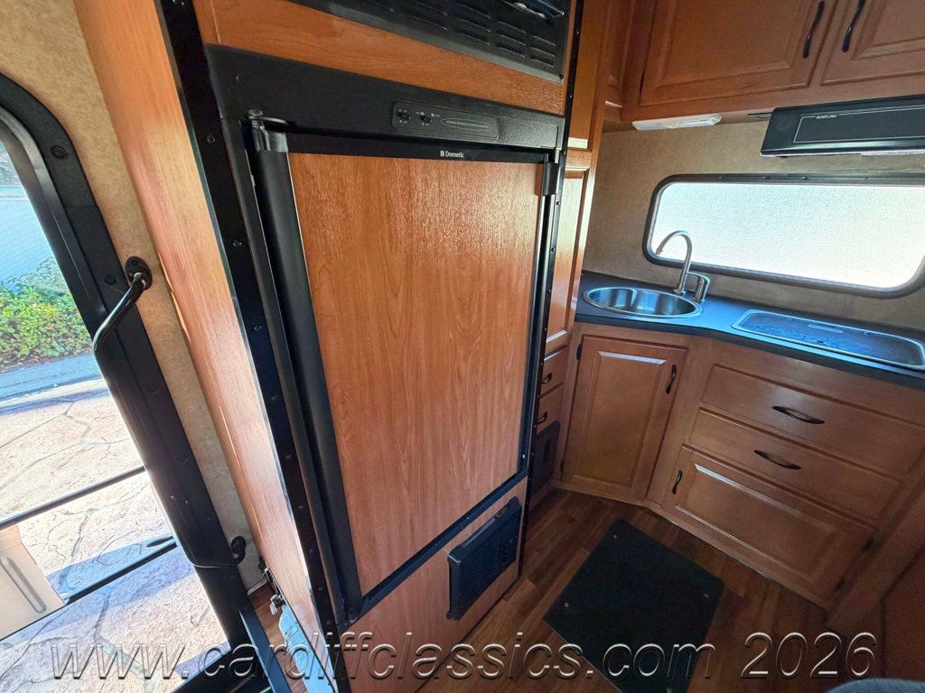 2016 Ford F350 SD Cutaway  - 23003395 - 60