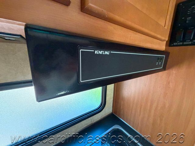 2016 Ford F350 SD Cutaway  - 23003395 - 70