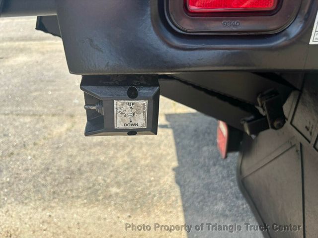 2016 Ford F350HD 12+ FOOT JUST 17k MILES! LIFT GATE  - 22989182 - 11