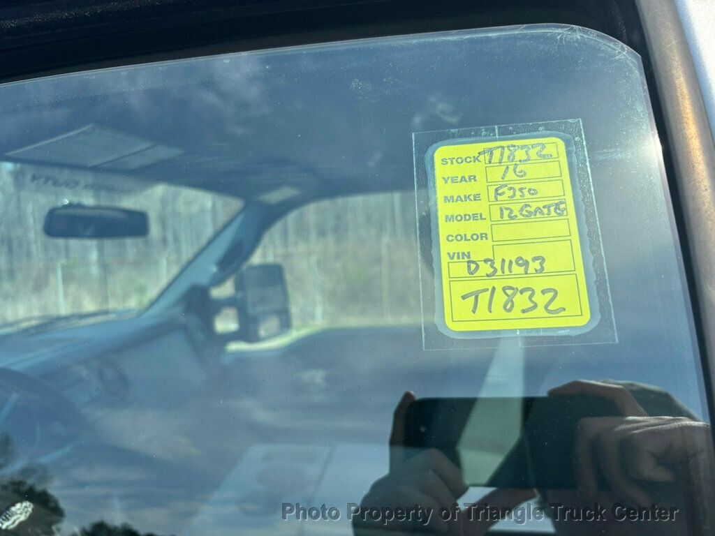 2016 Ford F350HD 12+ FOOT JUST 17k MILES! LIFT GATE  - 22989182 - 56