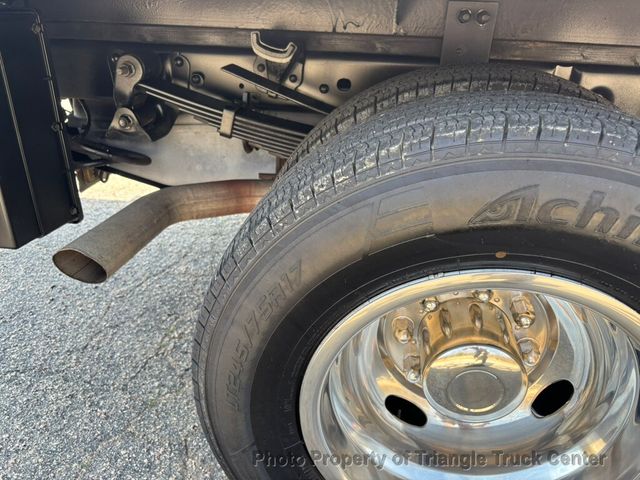 2016 Ford F350HD 12+ FT STAKE LIFT GATE JUST 19k MILES! LIMITED SLIP AXLE! HEAVY SPEC 14,000 GVW - 22989180 - 17