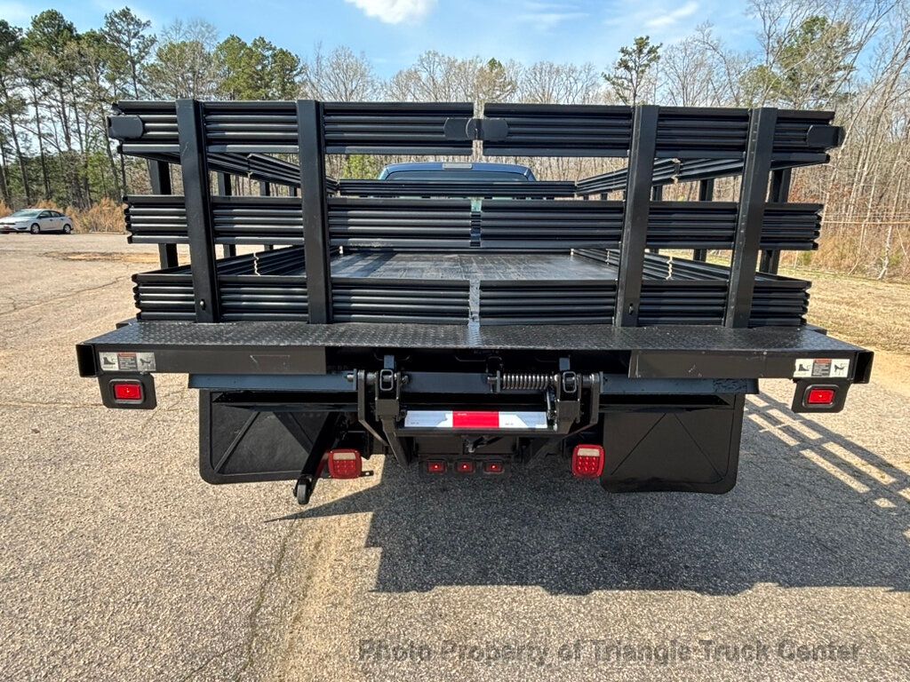2016 Ford F350HD 12+ FT STAKE LIFT GATE JUST 19k MILES! LIMITED SLIP AXLE! HEAVY SPEC 14,000 GVW - 22989180 - 2
