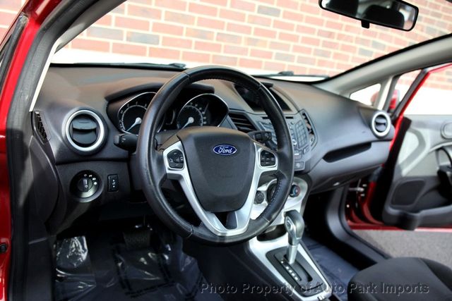 2016 Ford Fiesta 4dr Sedan SE - 22994109 - 16