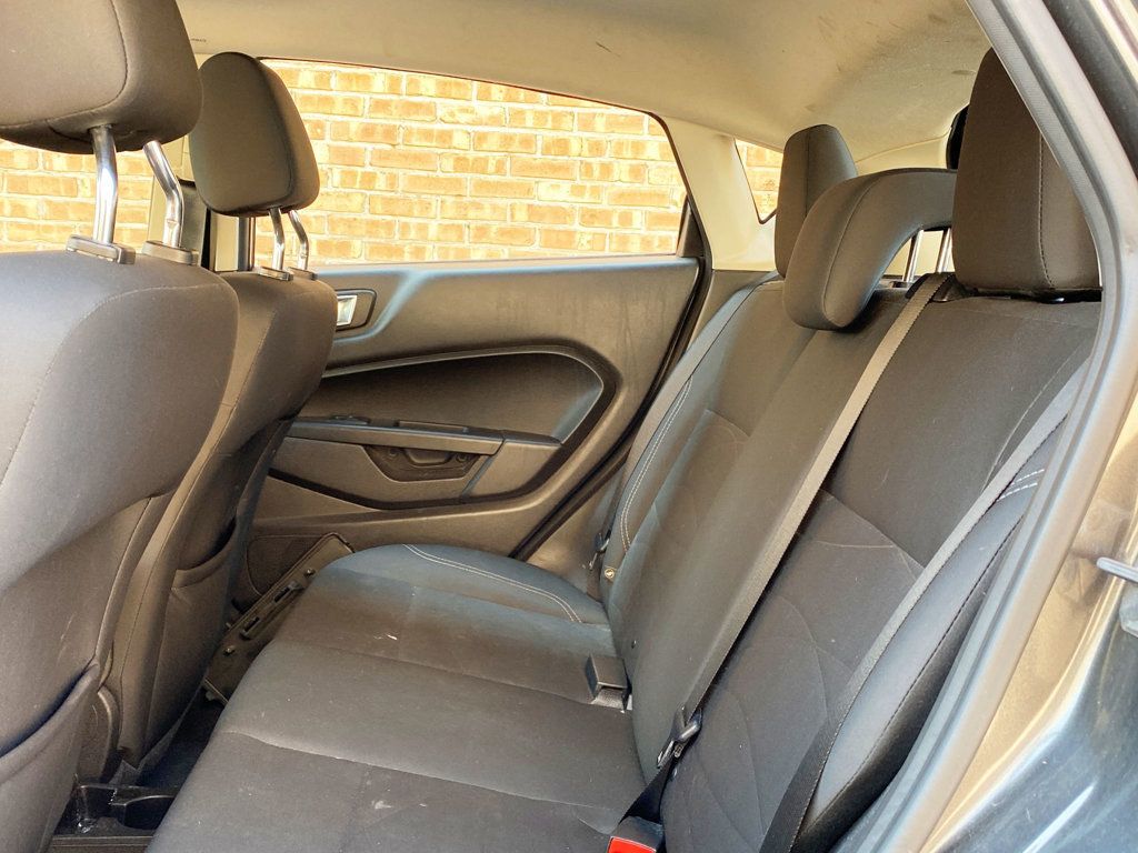 2016 Ford Fiesta 5dr Hatchback SE - 23001299 - 13