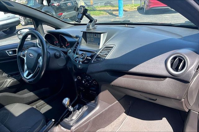 2016 Ford Fiesta 5dr Hatchback ST - 22994360 - 12