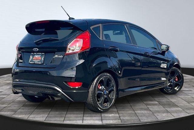 2016 Ford Fiesta 5dr Hatchback ST - 22994360 - 4