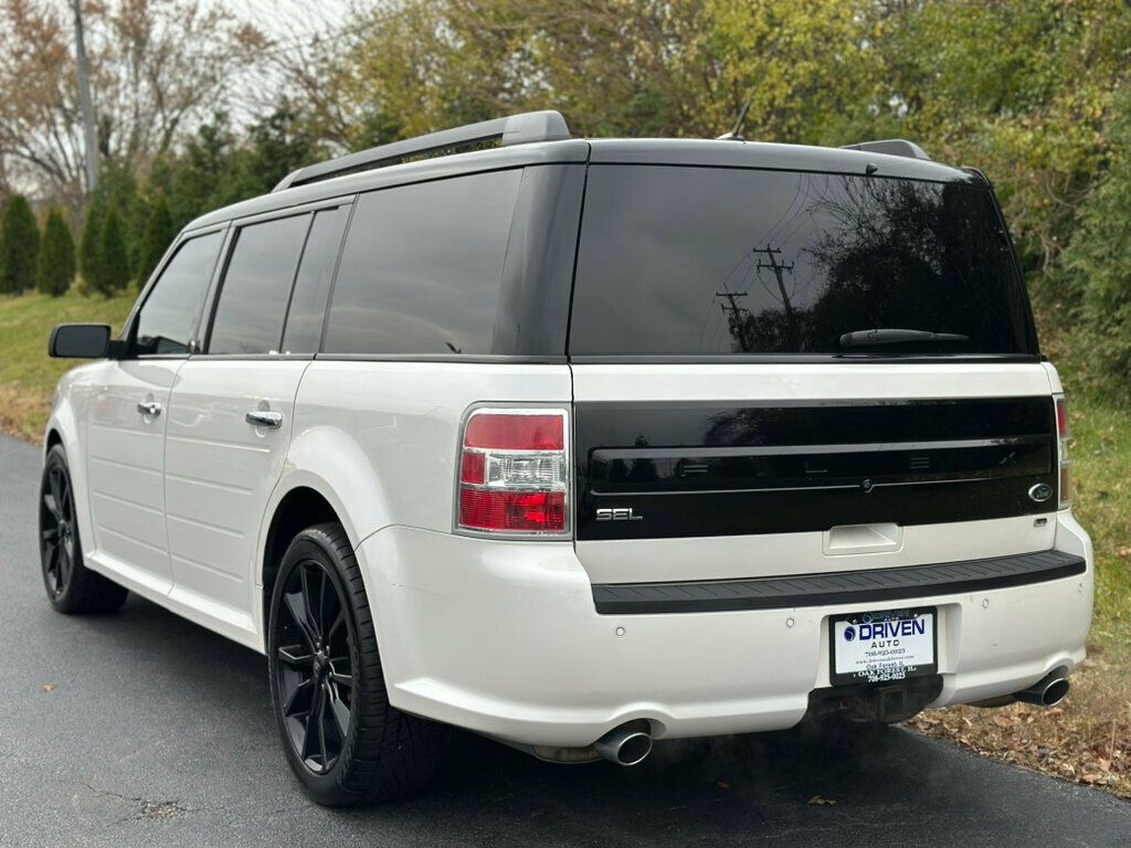2016 Ford Flex SEL photo 4