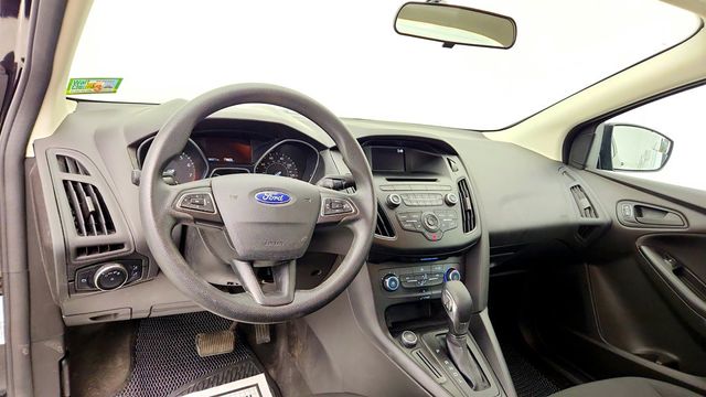 2016 Ford Focus 4dr Sedan S - 23047029 - 11
