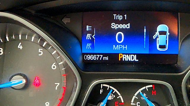 2016 Ford Focus 4dr Sedan S - 23047029 - 14