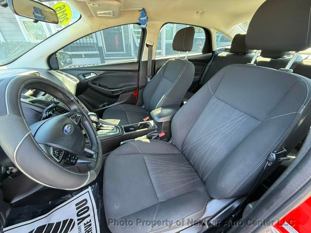 2016 Ford Focus 4dr Sedan SE - 22937786 - 12