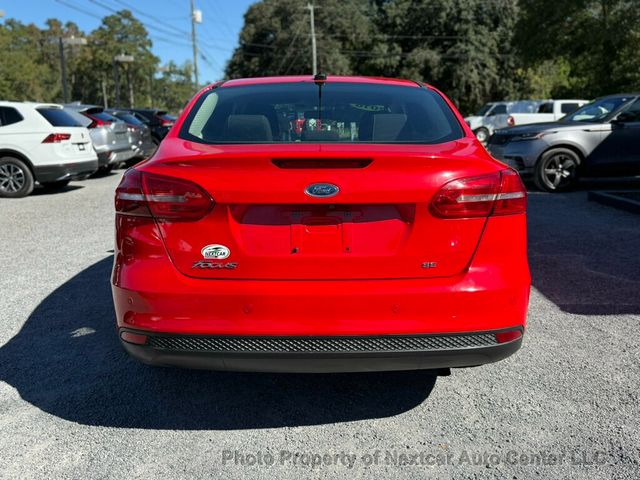 2016 Ford Focus 4dr Sedan SE - 22937786 - 3