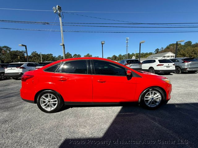 2016 Ford Focus 4dr Sedan SE - 22937786 - 5