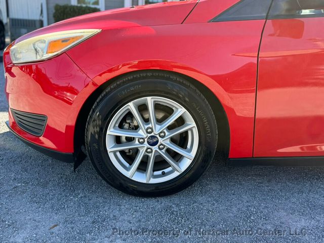 2016 Ford Focus 4dr Sedan SE - 22937786 - 8