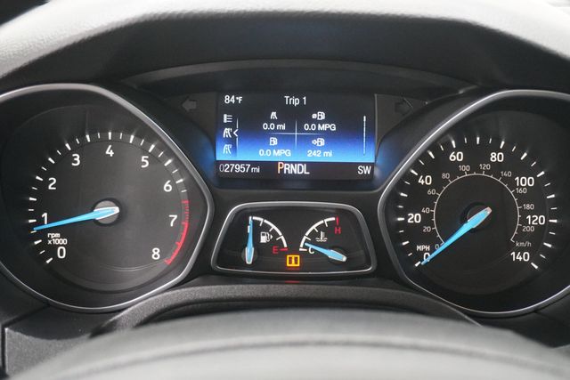 2016 Ford Focus 4dr Sedan SE - 23023633 - 13