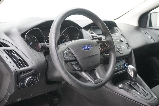 2016 Ford Focus 4dr Sedan SE - 23023633 - 7