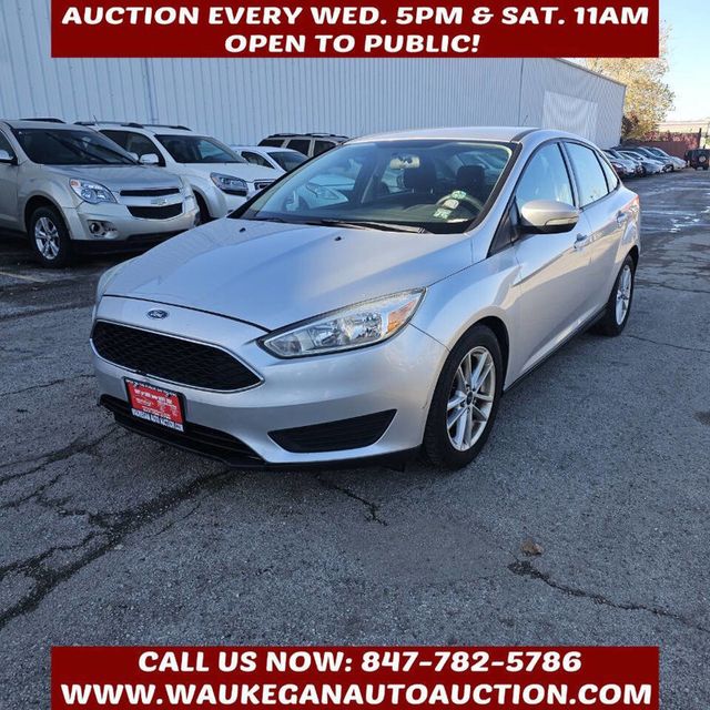 2016 Ford Focus 4dr Sedan SE - 22946472 - 0
