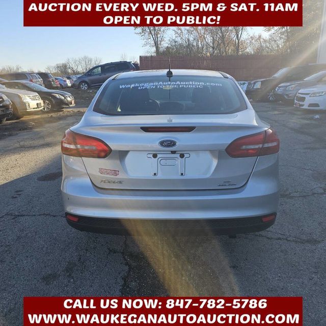 2016 Ford Focus 4dr Sedan SE - 22946472 - 4