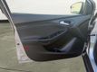 2016 Ford Focus 4dr Sedan SE - 22983765 - 10