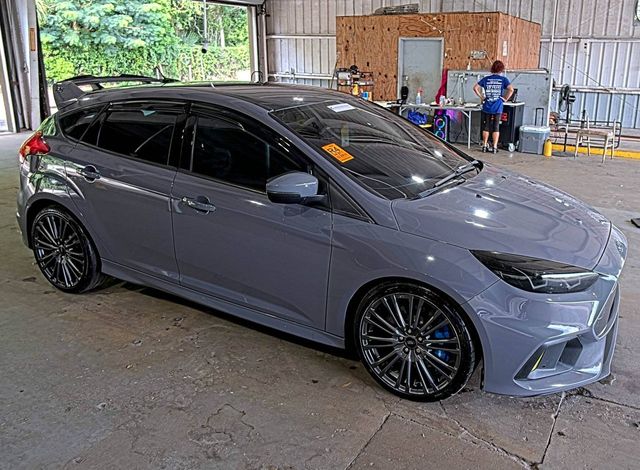 2016 Ford Focus 5dr Hatchback RS - 23057530 - 3