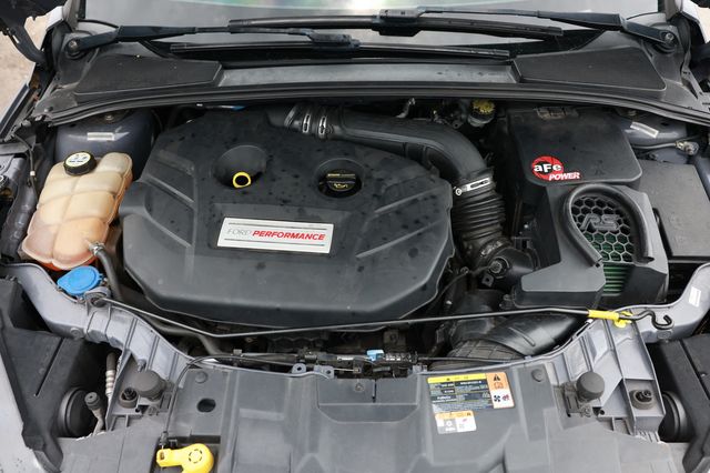 2016 Ford Focus 5dr Hatchback RS - 23057530 - 56