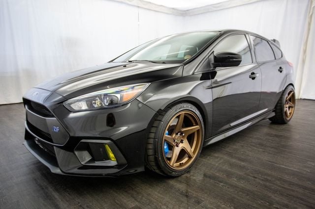 2016 Ford Focus 5dr Hatchback RS - 22978277 - 28