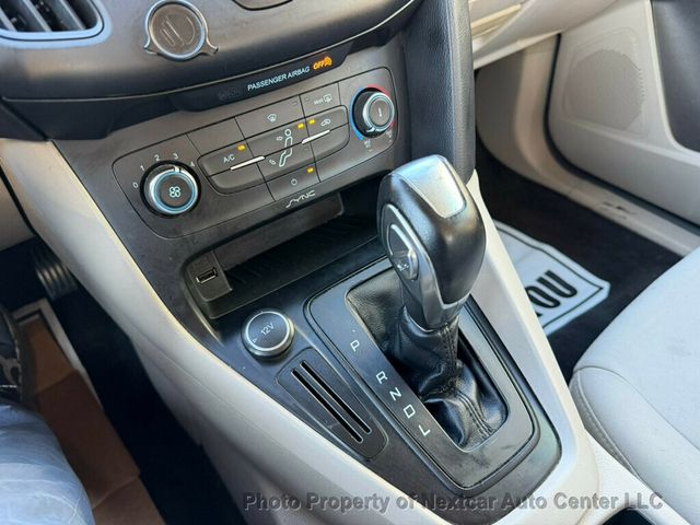 2016 Ford Focus 5dr Hatchback SE - 22976553 - 19