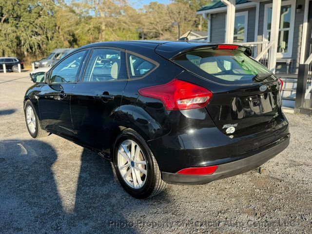 2016 Ford Focus 5dr Hatchback SE - 22976553 - 2