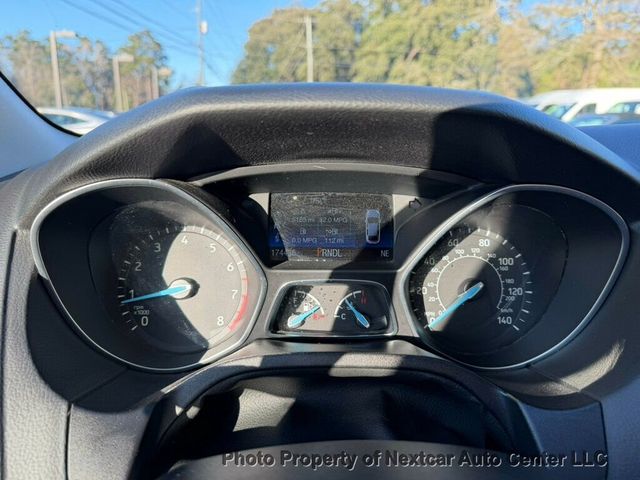 2016 Ford Focus 5dr Hatchback SE - 23001428 - 16