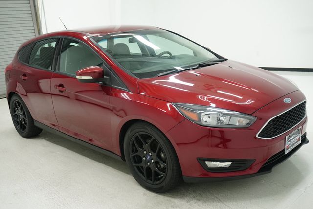 2016 Ford Focus 5dr Hatchback SE - 23037901 - 2