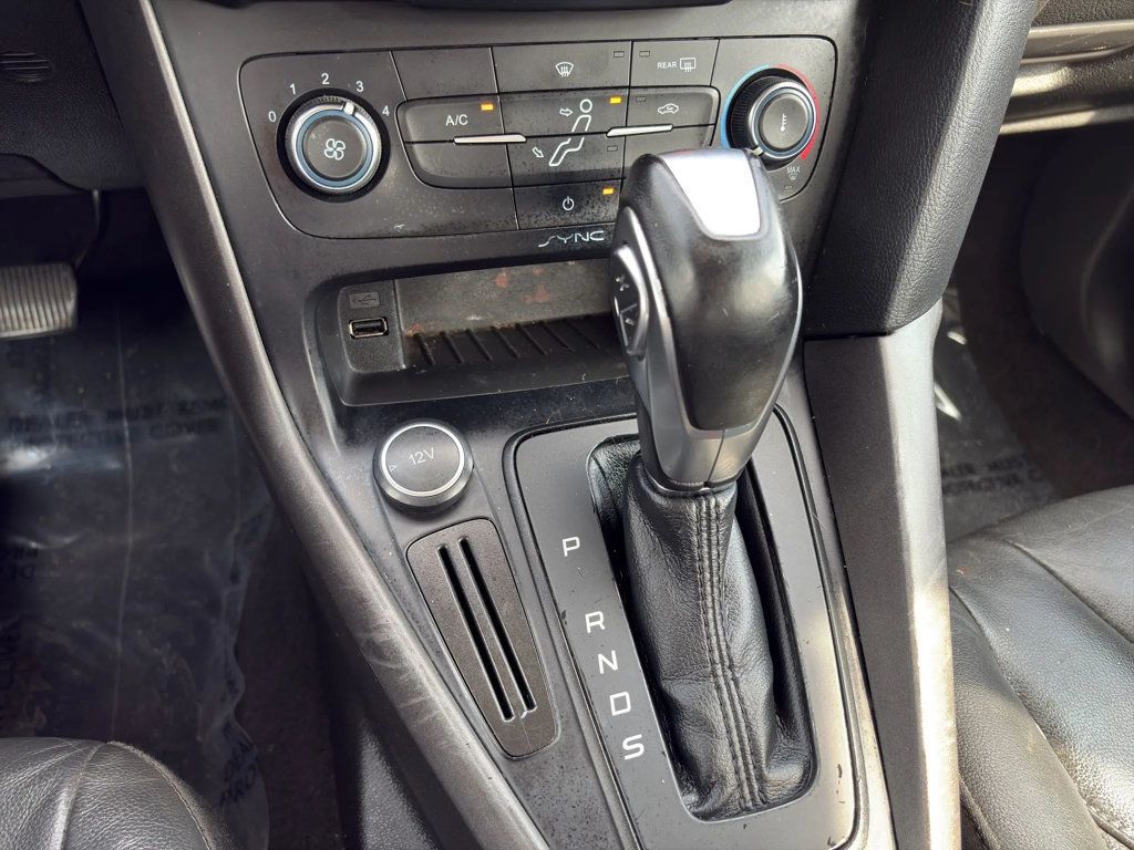 2016 Ford Focus 5dr Hatchback SE - 23054713 - 14