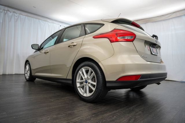 2016 Ford Focus 5dr Hatchback SE - 23059092 - 30