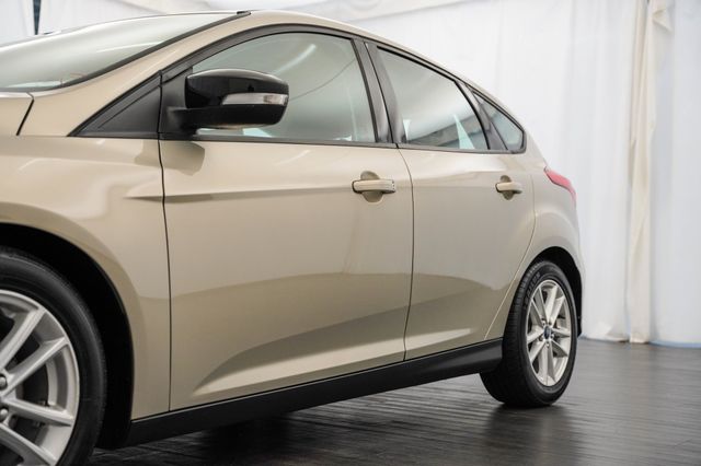 2016 Ford Focus 5dr Hatchback SE - 23059092 - 34
