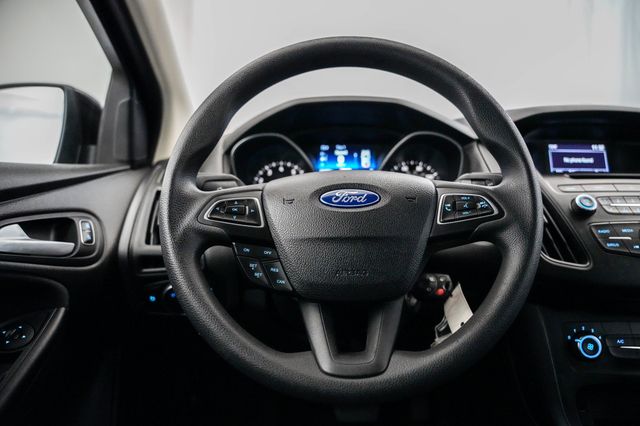 2016 Ford Focus 5dr Hatchback SE - 23059092 - 47