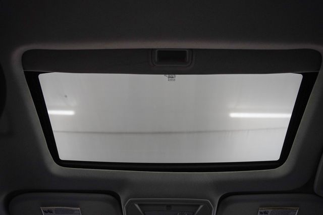 2016 Ford Focus 5dr Hatchback SE - 23059092 - 52