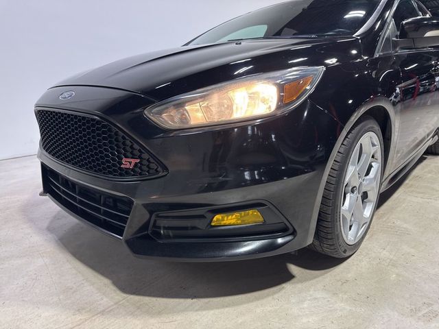 2016 Ford Focus 5dr Hatchback ST - 23004352 - 9