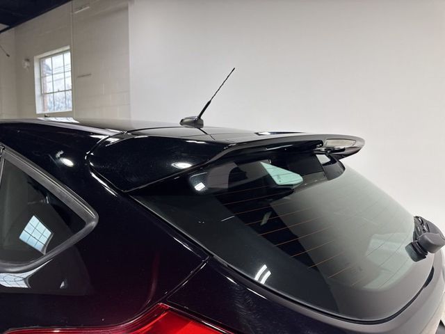 2016 Ford Focus 5dr Hatchback ST - 23004352 - 11