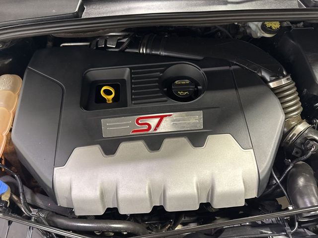 2016 Ford Focus 5dr Hatchback ST - 23004352 - 48