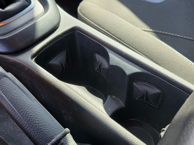 2016 Ford Focus 5dr Hatchback ST - 22940360 - 34