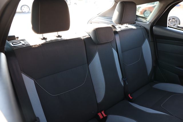 2016 Ford Focus 5dr Hatchback ST - 22976789 - 16