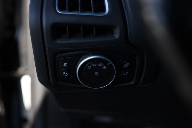 2016 Ford Focus 5dr Hatchback ST - 22976789 - 47