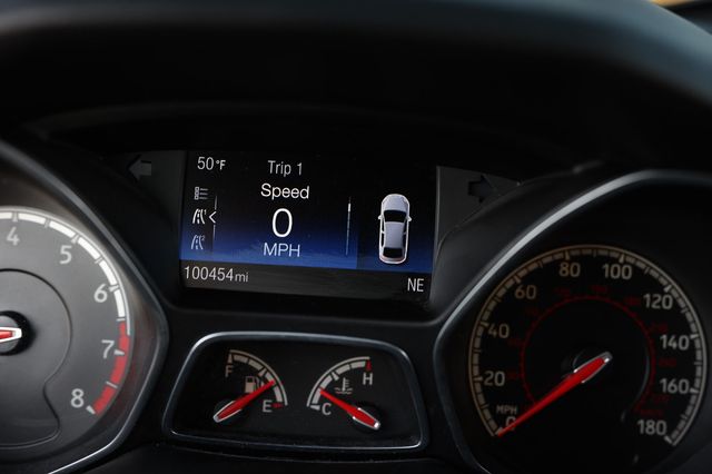 2016 Ford Focus 5dr Hatchback ST - 22976789 - 49