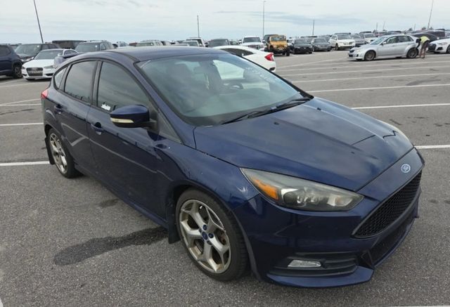2016 Ford Focus 5dr Hatchback ST - 23038419 - 1