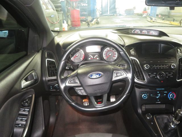 2016 Ford Focus FORD FOCUS ST AZ CAR  6SPEED MANUAL TRANSMISSION AZ CAR   - 23062679 - 34